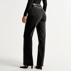 Mixed Fabric Curve Love High Rise 90s Relaxed Jean